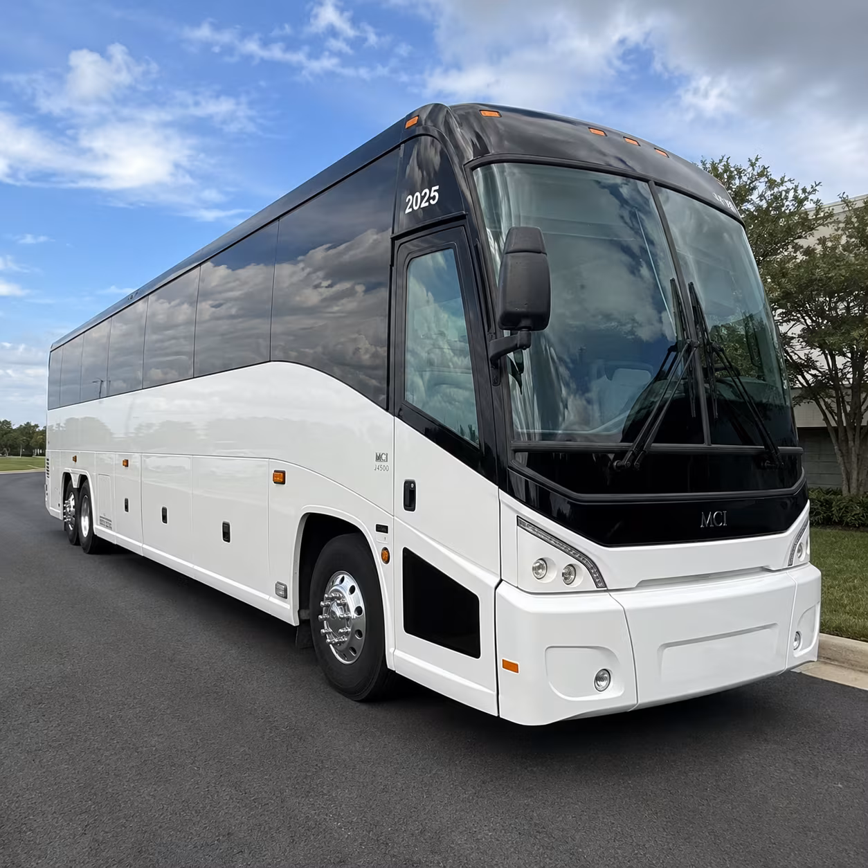 bus rentals for michigan national guard events training movements