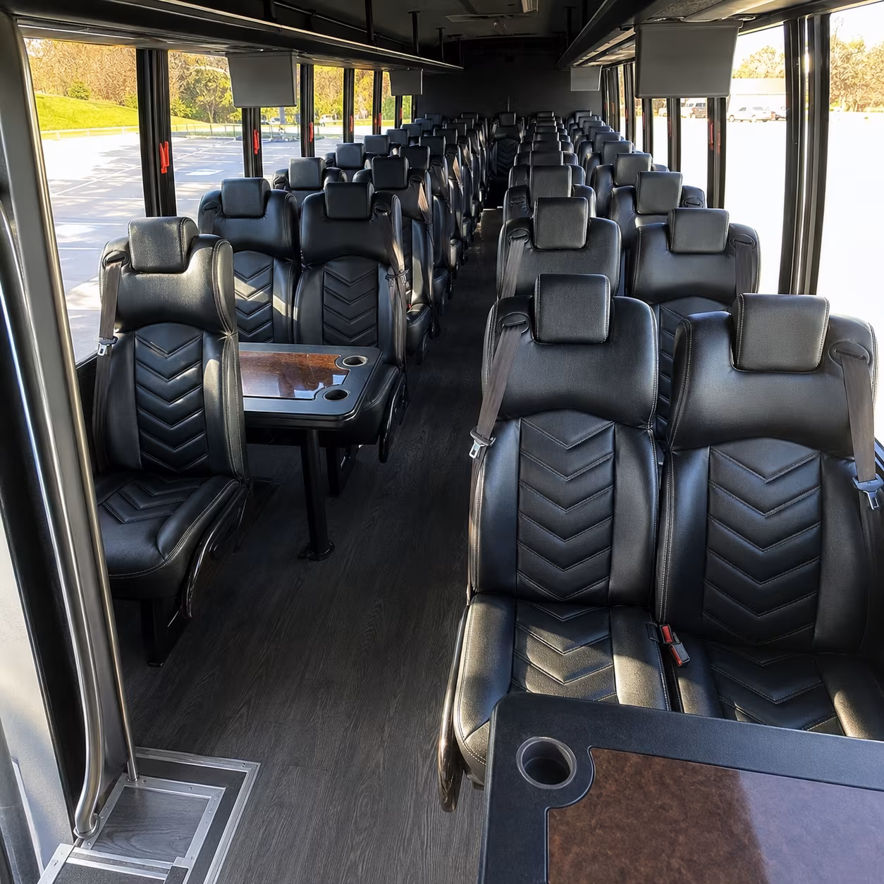 minibus rentals for small group wine tastings near southfield